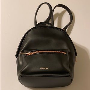 matt and nat bali mini backpack